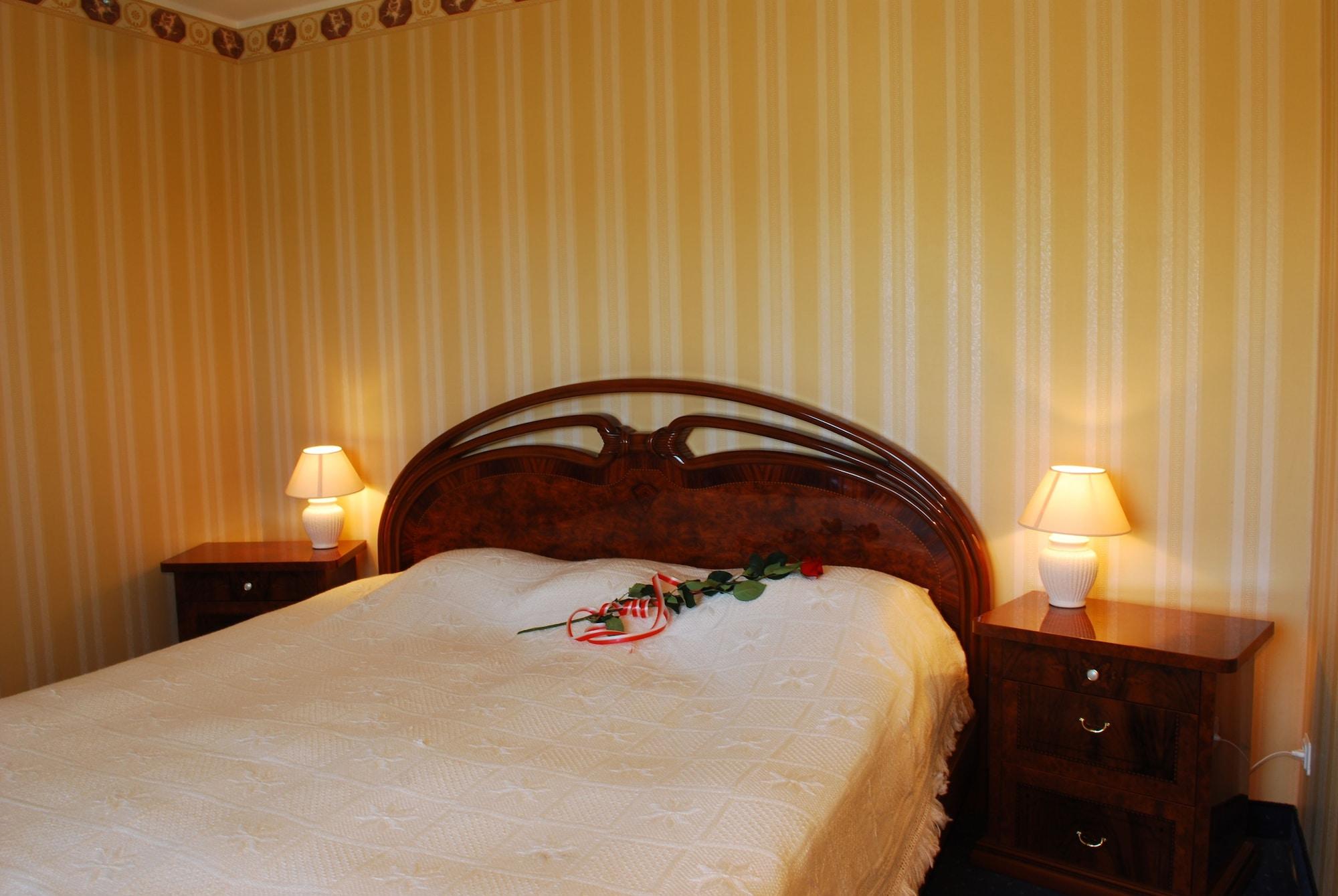 Ecoland Hotel Talin Exterior foto